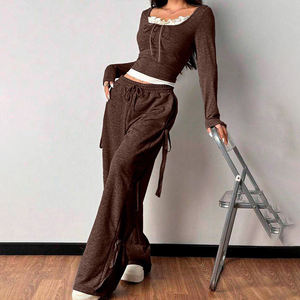 Traje de Dos Piezas Casual de Moda para Mujer, Personalizado y de Alta Calidad, con Lazo Lateral, Tirantes Finos, Pantalones con Cordón Ajustable y Blusa de Manga Larga - Product Image 3