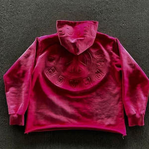 Sudadera con Capucha para Hombre, Diseño con Parches Bordados y Estampado Digital, Bordado a Mano, Personalizable, Ecológica - Product Image 2