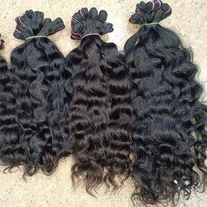 Cheveux de temple non transformés vierges bouclés naturels indiens - Product Image 1