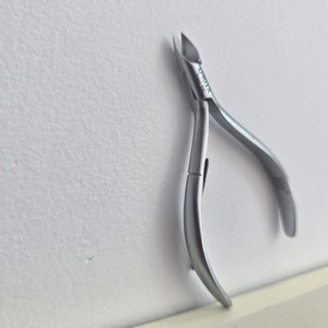 Kit complet de soin des ongles, coupe-cuticules, coupe-ongles, ciseaux, cure-oreilles, ensemble de manucure de luxe pour hommes et femmes, boîte en acier carbone - Product Image 2