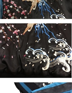 Chaqueta universitaria acolchada personalizada para hombre, de satén, mangas raglán, bordado, tejido de punto informal, teñido de invierno, con cremallera, impermeable, a prueba de viento - Product Image 6