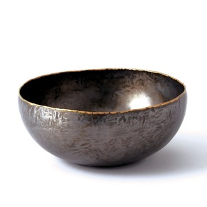 Vaisselle de service artisanale au design rustique, plats et bols pour la présentation des aliments, décoration intérieure, matériau solide - Product Image 6