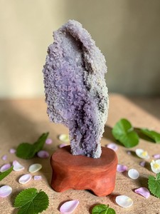 Grappe de cristal d'agate de raisin naturelle avec support en bois brun 10-20 cm, spécimen minéral, décoration d'intérieur, pierre de guérison, cadeau unique - Product Image 4