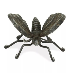 Sculpture d'abeille Home Roots pour table, 9,5x10x3,5 pouces, décoration artistique faite à la main pour table, décoration contemporaine pour salon - Product Image 2