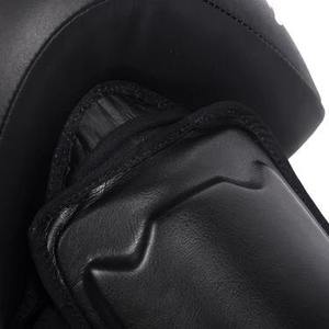 Protection de tibia en cuir véritable sur mesure, qualité supérieure, légère, de qualité professionnelle, pour les combattants sérieux de kickboxing et de karaté - Product Image 5