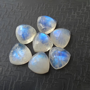 Piedra Lunar Arcoíris Natural, Cabujón Trillón, Parte Posterior Plana, Calibrada, con Destello Azul, Todas las Tallas Disponibles - Product Image 5