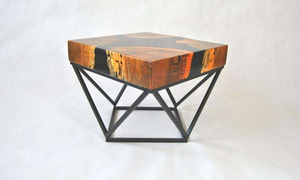 Table basse, table d'appoint, table de canapé en résine époxy et blocs de bois massif, design antique, mobilier de luxe avec décoration métallique pour la maison - Product Image 4