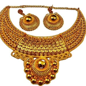 Pulseras de abalorios de joyería de moda, fabricantes de la India, se exporta a granel, almacén de 18 quilates, nuevo diseño popular en forma de corazón - Product Image 1