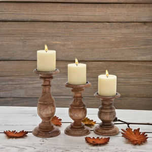 Candelabro antiguo de madera de mango - Product Image 1