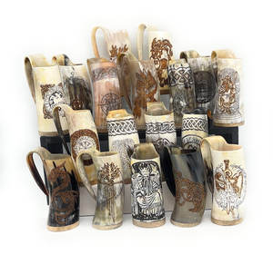 Grand klaxon à boire Viking personnalisé avec support Corne de buffle en agate polie à la main et personnalisée pour les boissons - Product Image 3