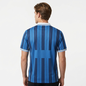 ชุดเสื้อฟุตบอลโพลีเอสเตอร์แบบกำหนดเองสำหรับ OEM ระบายอากาศได้ดี แห้งเร็ว ชุดกีฬาสำหรับทีมฟุตบอล ขายส่ง - Product Image 3