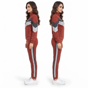 Survêtement zippé pour femme, coupe confortable, construction durable et finitions soignées, service OEM, doté d'un tissu de haute qualité - Product Image 5