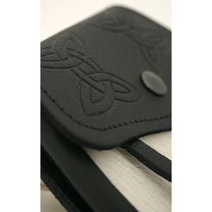 Sporran écossais semi-formel en cuir de vache avec crin de cheval, cantle en laiton et ceinture à chaîne - Product Image 3