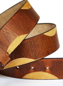 2025เข็มขัดหนังแท้สีน้ำตาลมีสไตล์สำหรับผู้ชายดีไซน์กว้างพร้อมหัวเข็มขัดโลหะผสมที่ทนทานอุปกรณ์เสริมที่กำลังมาแรงขายดีในอินเดีย - Product Image 2