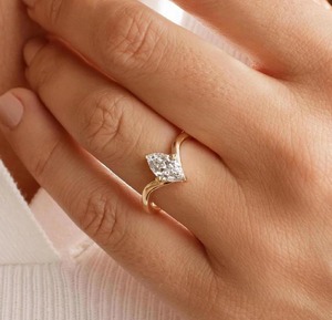 แหวนเพชรทรงมาร์คีส์สุดหรู ผลิตในห้องปฏิบัติการ ทองคำแท้ 14K สีเหลืองทอง 4 กรงเล็บ ประดับเพชรเม็ดเดี่ยว สำหรับงานแต่งงาน งานหมั้น และวันครบรอบ - Product Image 5