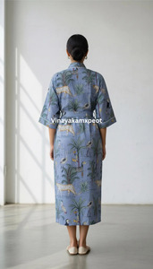 ชุดกิโมโนผ้าฝ้ายพิมพ์ลายบล็อกสีน้ำเงินลายซาฟารีป่าดงดิบสำหรับผู้หญิง งานฝีมือแบบดั้งเดิม เป็นมิตรกับสิ่งแวดล้อม ระบายอากาศได้ดี เหมาะสำหรับฤดูร้อน แขนยาว - Product Image 6