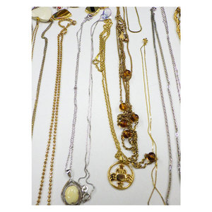 Excelentes Precios, Calidad Excepcional, Surtido de 50 Artículos, Cadena de Eslabones con Dijes de Segunda Mano, Joyería de Moda al por Mayor, Collares - Product Image 1