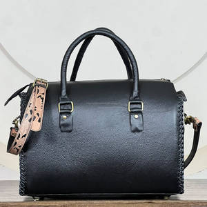 Wholesale <b>Tooled</b> Genuine Cowhide <b>Leather</b> Floral Western Medium Size Speedy Bag Handcrafted Lady Shoulder Speedy Handbags - Product Image 5