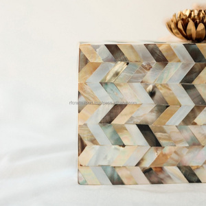 Nuevo bolso de mano de resina hecho a mano de nácar de calidad Premium, concha marina Original DE LA India por RF Crafts - Product Image 3