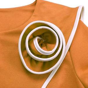 Robe polo bicolore pour femme - Accent sportif moderne - Robe sportive à manches courtes avec logo personnalisé pour femme - Product Image 3