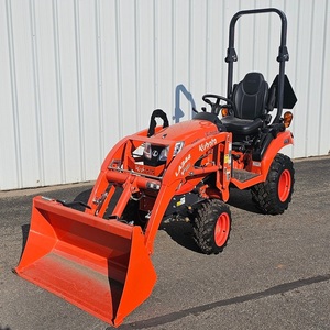 Tracteur compact Kubota BX Mini 4x4, équipement agricole avec transmission automatique 4 roues motrices, pompe à engrenages, moteur, engrenages et roulements à vendre - Product Image 2