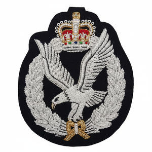 Nouveaux badges en fil de soie brodés sur mesure en toile respirante de haute qualité 2026 – Prix compétitif, meilleur service OEM/ODM - Product Image 2