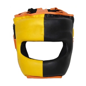 Casco de Boxeo Personalizado con Diseño de Parches en Color Negro y Amarillo, Protector de Cabeza para MMA, Kickboxing, Entrenamiento de Artes Marciales - Product Image 1