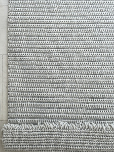 Tapis en laine tissé à la main AISHA FABS INTERLAKEN, texture épaisse, tissage plat moderne, antidérapant, durable, pour usage domestique et commercial - Product Image 6