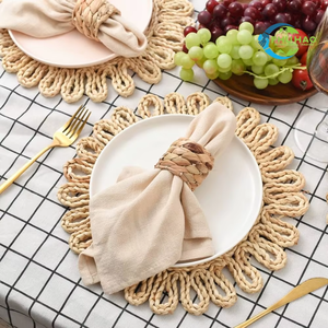 Assiette de présentation en rotin de qualité export, écologique et faite à la main, pour la décoration de mariages et d'événements - Product Image 6