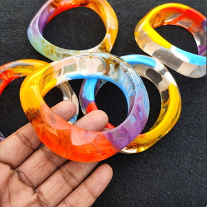 ชุดกำไลข้อมือเรซิ่นแบบกว้าง ลายหินอ่อน ลายหมึก และลายกระดองเต่า ดีไซน์ศิลปะ จำหน่ายในราคาขายส่ง - Product Image 5