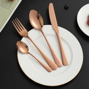 Collection de couverts modernes en or miroir – Ensemble de couverts en acier inoxydable pour une expérience culinaire élégante - Product Image 4