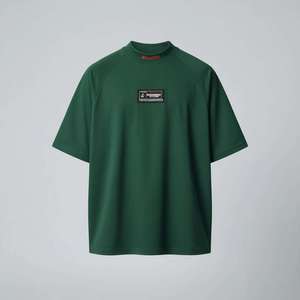 บริการ OEM สำหรับเสื้อยืดผู้ชายไซส์ใหญ่ ขายส่ง เสื้อยืดแฟชั่นสตรีทแวร์ปักลายตามสั่ง 300GSM เสื้อยืดคลาสสิคสำหรับฤดูร้อนสำหรับผู้ชาย - Product Image 1