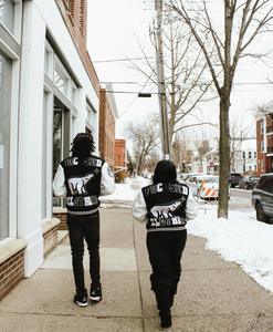 Veste universitaire personnalisée de haute qualité en laine épaisse d'hiver avec patch brodé, streetwear pour hommes, noir et blanc, style Letterman - Product Image 6