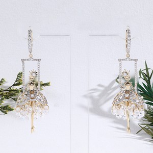 Pendientes Colgantes de Muñeca Bailarina Dorada con Cristales Brillantes, Pendientes de Borla Estilo Araña, Joyería Fina Novedosa y de Diseño Exclusivo - Product Image 3