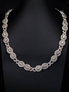 Chaîne de hanche en argent sterling plaqué or 18 carats avec maillons cubains, alternative au moissanite certifié IGI, taille brillant, CVD de laboratoire, par Divine Export - Product Image 1