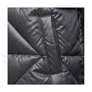 เสื้อแจ็คเก็ตผู้หญิงแบบควิลท์สำหรับฤดูหนาว คอตั้ง แขนยาว สีพื้น ผ้าโพลีเอสเตอร์บุใยสังเคราะห์ ปิดด้วยซิป ความยาวปกติ - Product Image 5
