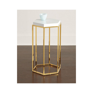 Table d'appoint au design fabuleux en métal, table basse avec plateau en verre trempé et étagère de rangement pour la décoration du salon - Product Image 3