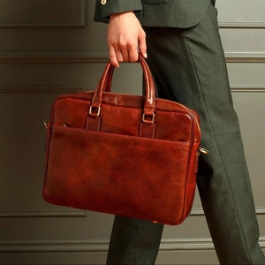 Nueva Llegada: Bolsas de Cuero para Portátil de Color Personalizado, Fabricación de Bolsas de Cuero para Portátil Hechas a Medida con Etiqueta Privada - Product Image 1