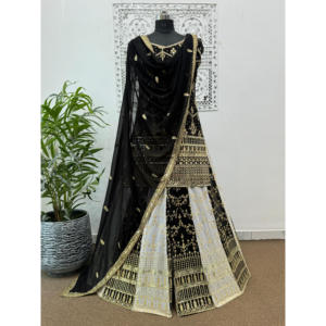 Presentando el nuevo bordado pesado elegante y la parte superior de trabajo de lentejuelas de 5mm-Plazzo con Dupatta - Product Image 1