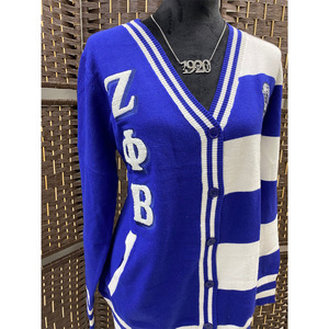 Cardigan avec logo en chenille et broderie de la sororité Zeta Phi Beta INC University - Product Image 1