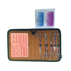 Kit de pratique de suture médicale réutilisable avec coussinet de peau, kit de suture chirurgical de qualité supérieure pour étudiants en médecine et en médecine vétérinaire - Product Image 1