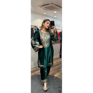 Conjunto de traje de fiesta para mujer de diseñador con bordado y trabajo de secuencia de codificación - Product Image 5