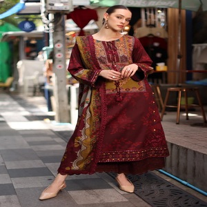 Diseño más reciente de salwar kameez para mujer, ropa de invierno para damas, vestido de lino de muy alta calidad, bordado e impreso. - Product Image 1