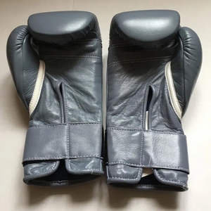 บริการ OEM รุ่นใหม่ โลโก้สั่งทำได้ สายรัดข้อมือปรับได้ พร้อมตะขอเกี่ยว ถุงมือชกมวยสำหรับฝึกซ้อม อุปกรณ์ต่อสู้ ถุงมือกีฬา CP-BG-25 - Product Image 2