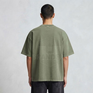 T-shirt oversize urbain pour homme, tissu respirant, coupe décontractée élégante, tenue streetwear confortable pour un usage quotidien décontracté - Product Image 4