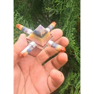 Vente chaude Style classique sept Chakra générateur d'énergie cristal naturel poli Figurine Reiki inde Feng Shui gravure - Product Image 1