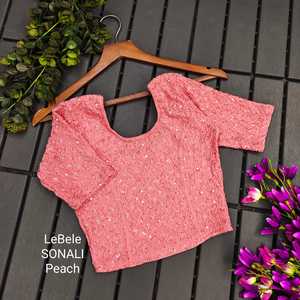 Blusa de diseño elegante de alta calidad para mujer, talla grande, lista para usar en cualquier ocasión, fiesta o boda. - Product Image 3