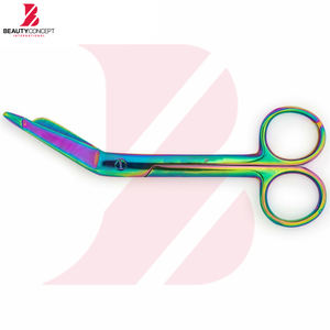 Tijeras para Vendajes de 5.5 Pulgadas, Multicolores, Quirúrgicas, Médicas, de Acero Inoxidable de Alta Resistencia, para Enfermería, Trauma y Primeros Auxilios - Product Image 3