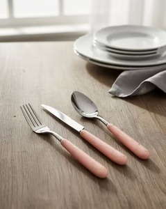 Juego de Cubiertos Metálicos Contemporáneos con Mango de Cerámica, Cuchara, Tenedor y Cuchillo para Servir, Diseñado para una Experiencia de Comedor Elegante y Presentación de Alimentos - Product Image 1