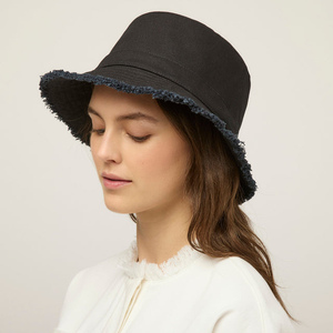 Nouveau Chapeau Bob en Toile de Coton Noir Tendance Personnalisé avec Bords Effilochés Unisexe Décontracté Printemps-Été Adulte 56-58CM Chapeaux Bob en Denim - Product Image 4
